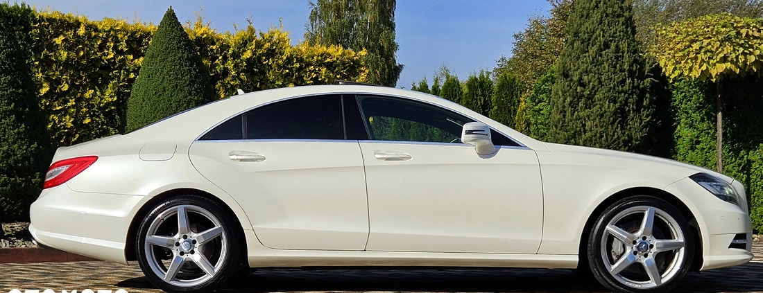 Mercedes-Benz CLS cena 154900 przebieg: 30700, rok produkcji 2013 z Radzyń Podlaski małe 742